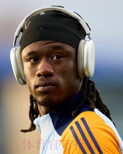 官方:卡马文加左腿股二头肌受伤 预计伤缺2-3周 官方:卡马文加左腿股二头肌受伤 预计伤缺2-3周